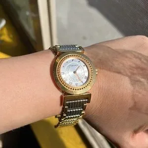 VERSACE Silver Two Tone Stainless Steel Vanity P5Q Women\'s Wristwatch - used Versace Vanity P5Q Silver Dial Two Tone Stainless Steel  main image 4